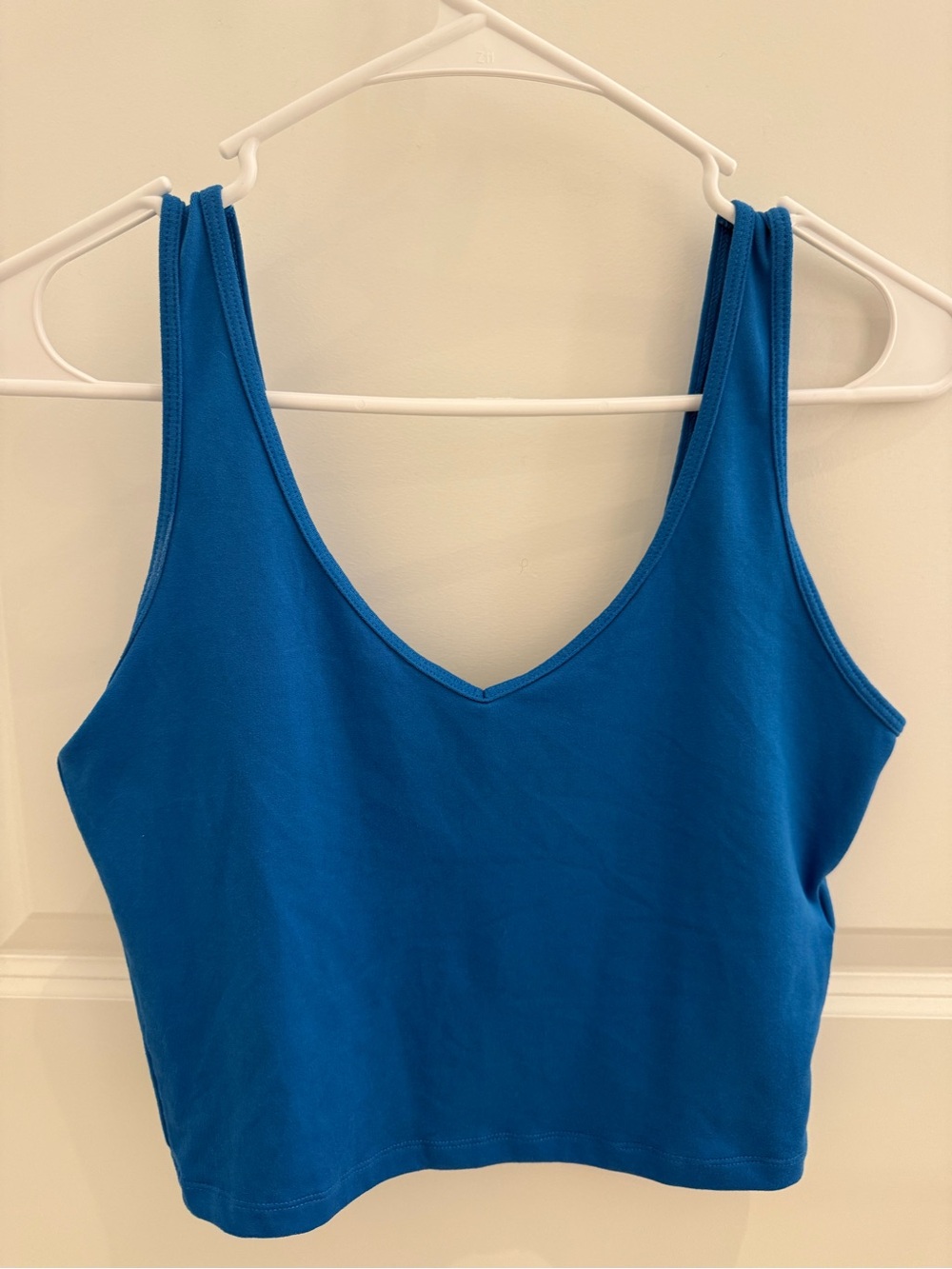 Hollister Cropped Tank Top - Women